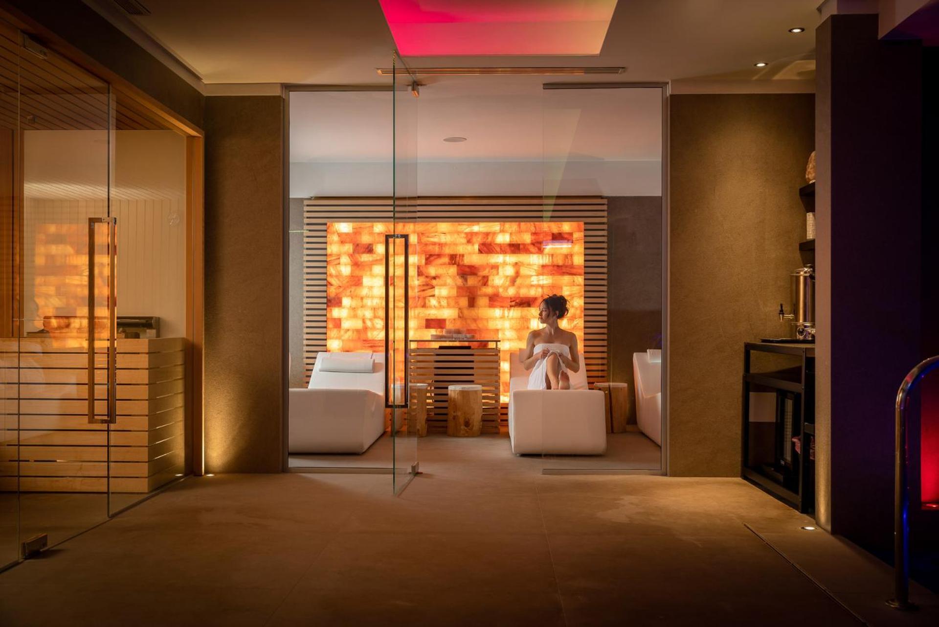 5Miglia Hotel & Spa リヴィゾンドリ エクステリア 写真